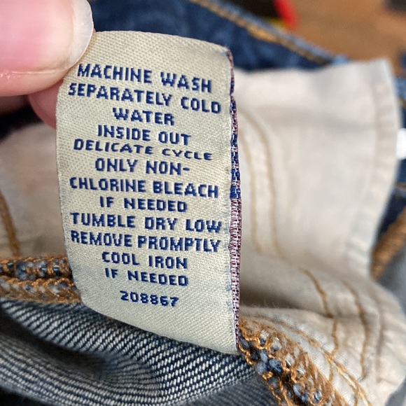 CAbi Bootcut Low Rise Dark Wash Denim Jeans - Picture 9 of 9